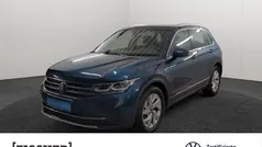 Blau Gebraucht 2022 VW Tiguan Elegance SUV | 29.876 € (Fairer Preis)