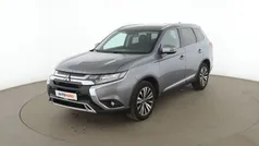 Grau Gebraucht 2019 Mitsubishi Outlander Diamant Edition SUV | 16.410 € (Fairer Preis)