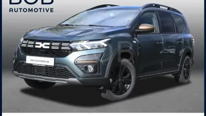 Gebraucht Dacia Jogger Extreme 140 PS (102 kW) 2023 Zedergrün Van / Kleinbus