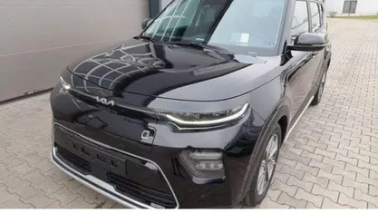 Fusion black Gebraucht 2024 Kia Soul EV Inspiration SUV | 30.990 € (Fairer Preis)