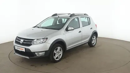 Gebraucht Dacia Sandero Prestige 90 PS (66 kW) 2015 Grau Limousine