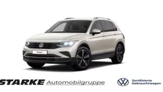 Ivory silver metallic Gebraucht 2024 VW Tiguan Move SUV | 35.550 € (Fairer Preis)