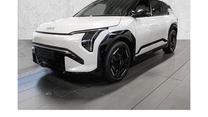 Używany Kia EV3 Comfort 150 kW (204 KM) 2025 Biały SUV