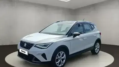 Begagnad Seat Arona FR 150 HK (110 kW) 2023 Vit SUV