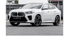 Weiß Neu 2025 BMW iX2 M Sport SUV | 50.899 € (Fairer Preis)