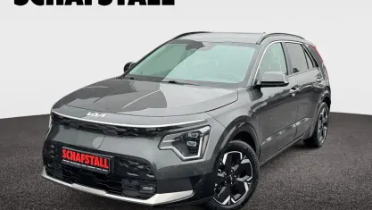 Gebraucht Kia e-Niro Inspiration 150 kW (204 PS) 2023 Grau (interstellar grau metallic) SUV