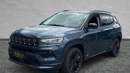 Gebraucht Jeep Compass Limited 241 PS (177 kW) 2023 Alpine white SUV