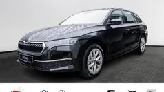 Gebraucht 2025 Skoda Octavia Selection Kombi | 34.990 € (Fairer Preis)