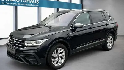 Gebraucht VW Tiguan Allspace Life 200 PS (147 kW) 2024 Schwarz SUV