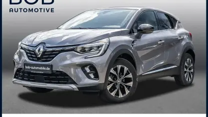 Gebraucht Renault Captur Techno 158 PS (116 kW) 2023 Grau SUV