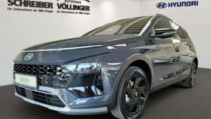 Neu Hyundai Bayon Blackline 90 PS (66 kW) 2026 Grau SUV