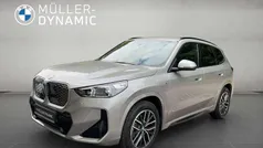 Spacesilber metallic Gebraucht 2025 BMW iX1 Luxury Line SUV | 46.990 € (Guter Preis)