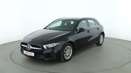 Gebraucht Mercedes A180 116 PS (85 kW) 2018 Schwarz Limousine
