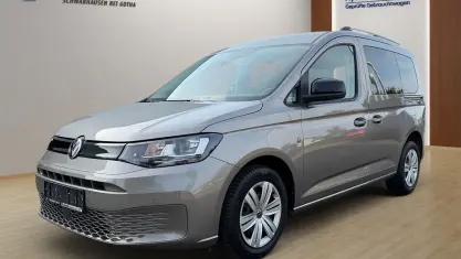 Gebraucht VW Caddy Basis 122 PS (89 kW) 2022 Beige Van / Kleinbus