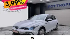 Weiss Gebraucht 2023 VW Golf VIII GTD Limousine | 31.777 € (Fairer Preis)