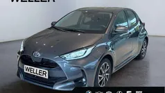 Grau Gebraucht 2021 Toyota Yaris Team Kleinwagen | 14.480 € (Fairer Preis)