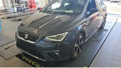 Gebraucht Seat Ibiza Beats 116 PS (85 kW) 2024 Grau Kleinwagen