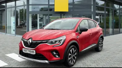 Gebraucht Renault Captur Techno 91 PS (66 kW) 2023 Rot SUV