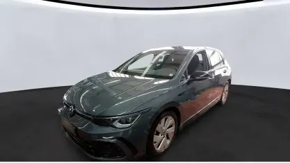 Usata VW Golf VIII R-line 150 CV (110 kW) 2024 Grigio Berlina