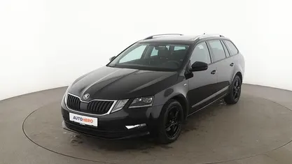 Schwarz Gebraucht 2018 Skoda Octavia Clever Kombi | 16.300 € (Fairer Preis)