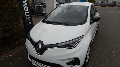 Gebraucht Renault Zoe 80 kW (109 PS) 2021 Weiß Kleinwagen