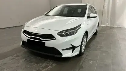 Gebraucht Kia Ceed Sportswagon Vision 136 PS (100 kW) 2023 Weiß Kombi