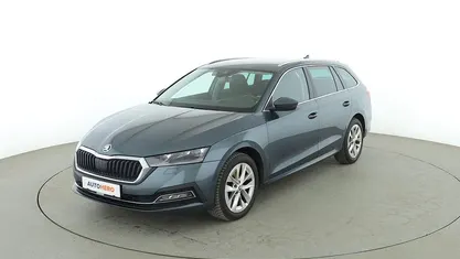 Second-hand Skoda Octavia First Edition 150 CP (110 kW) 2020 Gri Break