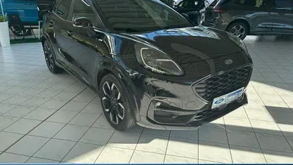 Obsidianschwarz metallic (schwarz) Gebraucht 2021 Ford Puma ST-Line X SUV | 16.380 € (Fairer Preis)