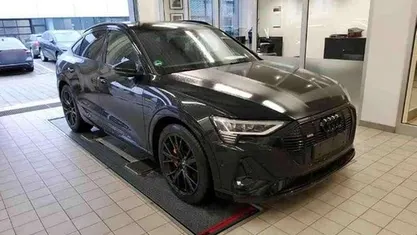 Gebraucht Audi e-tron Sportback Black Edition 300 kW (408 PS) 2022 SUV
