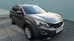 Grau Gebraucht 2020 Peugeot 3008 SUV | 19.688 € (Guter Preis)