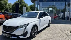 Weiss Gebraucht 2022 Peugeot 308 Allure Kombi | 18.750 € (Guter Preis)