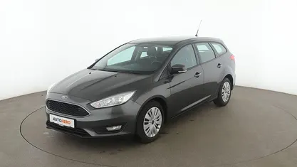 Grau Gebraucht 2018 Ford Focus Business Edition Kombi | 14.750 € (Fairer Preis)