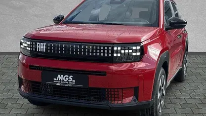 Neu Fiat Grande Panda Business 101 PS (74 kW) 2026 Passione rot Kleinwagen