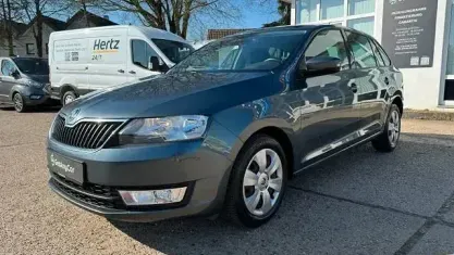 Usata Skoda Rapid Ambition 90 CV (66 kW) 2016 Grigio Utilitaria