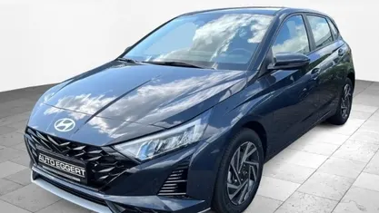 Neu Hyundai i20 Trend 101 PS (74 kW) 2025 Grau