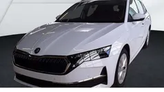 Weiß Gebraucht 2024 Skoda Octavia Selection Kombi | 29.444 € (Fairer Preis)