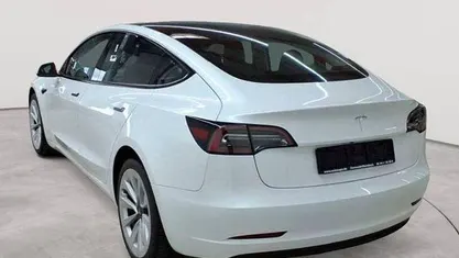 Gebraucht Tesla Model 3 RWD 239 kW (325 PS) 2022 Limousine