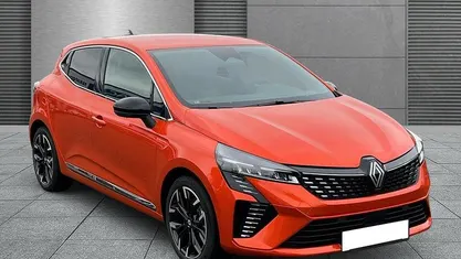 Gebraucht 2025 Renault Clio V Techno Kleinwagen | 22.740 € (Guter Preis)