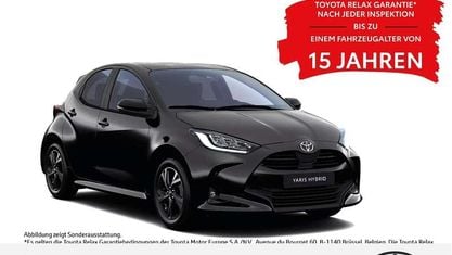 Neu Toyota Yaris Hybrid 116 PS (85 kW) 2025 Black mica / ink Limousine