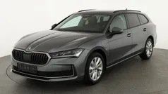 Graphite grau metallic Neu 2025 Skoda Superb Selection Kombi | 45.445 € (Fairer Preis)