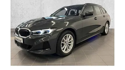 Gebraucht BMW 320 Comfort Edition 184 PS (135 kW) 2024 Kombi