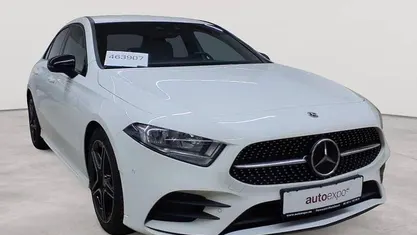 Gebraucht Mercedes A220 AMG line 190 PS (139 kW) 2022 Polarweiß Limousine