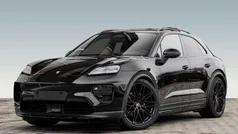 Tiefschwarzmetallic Gebraucht 2025 Porsche Macan SUV | 97.650 € (Fairer Preis)