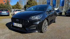 Schwarz (obsidianschwarz) Gebraucht 2023 Ford Fiesta ST-Line Kleinwagen | 19.890 € (Fairer Preis)