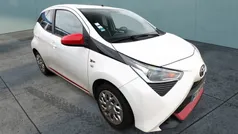 Weiß Gebraucht 2020 Toyota Aygo X-play Kleinwagen | 11.088 € (Fairer Preis)