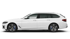Weiss Gebraucht 2022 BMW 540 Kombi | 42.850 € (Fairer Preis)