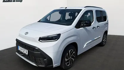 Gebraucht Toyota Proace Verso City 100 kW (136 PS) 2025 Weiß Kombi