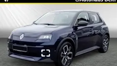 Grün(metallic) Gebraucht 2024 Renault R5 Komfort Kleinwagen | 34.600 € (Etwas zu teuer)