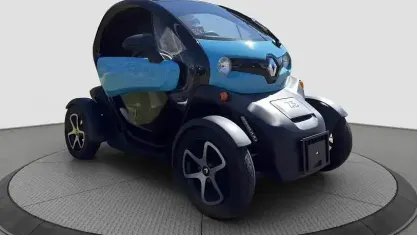 Gebraucht Renault Twizy Life 12 kW (17 PS) 2018 Caribbean blue Kleinwagen