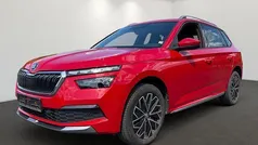 Rot (velvet rot metallic) Gebraucht 2019 Skoda Kamiq SUV | 16.990 € (Fairer Preis)